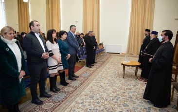Catholicos of All Armenians Congratulated the Administrative Staff of the Mother See