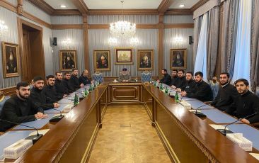 Catholicos of All Armenians Received the Newly Appointed Chaplains