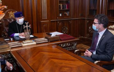 Catholicos of All Armenians Received Newly Appointed Ambassador of the United Kingdom of Great Britain and Northern Ireland to the Republic of Armenia