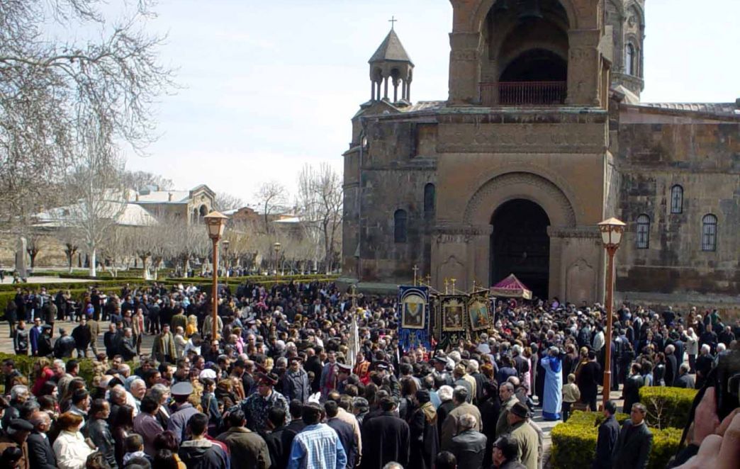 Easter Sunday in the Mother See of Holy Etchmiadzin