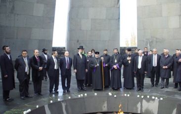 His Holiness Karekin II and Chief Rabbi Metzger Visit Armenian Genocide Memorial