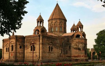 His Holiness Karekin II Departs for Armenian Church Dioceses Abroad