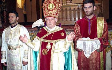 Pilgrims from the Dioceses of Romania and Bulgaria in Holy Etchmiadzin