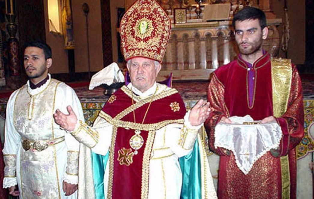 Pilgrims from the Dioceses of Romania and Bulgaria in Holy Etchmiadzin