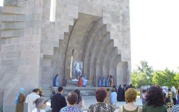 Feast of St. Trdat, St. Ashkhen and St. Khosrovidoukht Celebrated in the Mother See of Holy Etchmiadzin