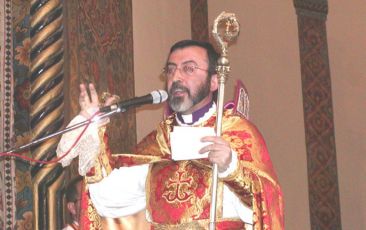 Primate of the Eastern Diocese of the Armenian Church of America Celebrates "Liturgy of Oath" in Holy Etchmiadzin