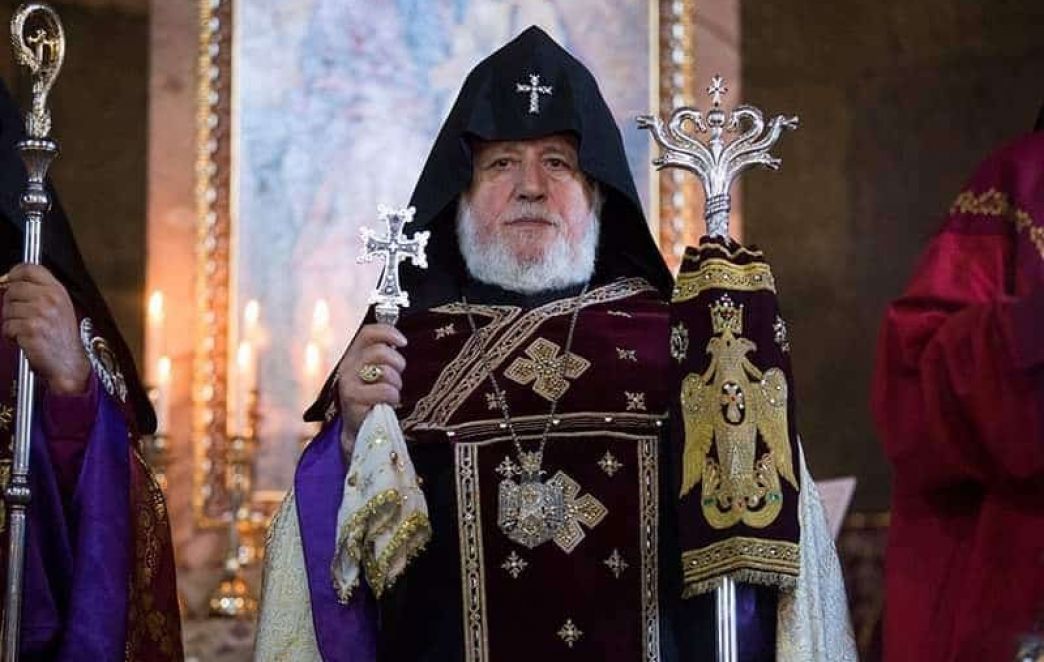 Catholicos of All Armenians Extends Sympathies on Death of Pope John Paul II