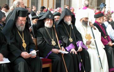 His Holiness Karekin II Leads Armenian Church Delegation at Funeral of Pope John Paul II