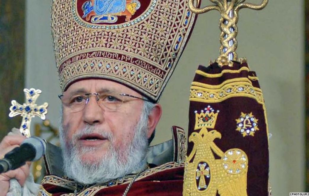 His Holiness Karekin II Congratulates Pope Benedict XVI