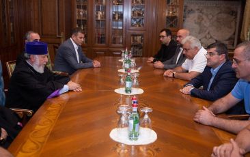 The Catholicos of All Armenians had a meeting with President Harutyunyan and the Armenian National Assembly delegation of the Artsakh Republic