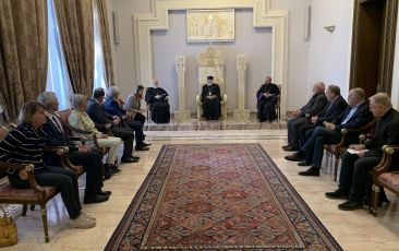 The Catholicos of All Armenians Received the Head of the "Charity Kitchen" management committee and his delegation