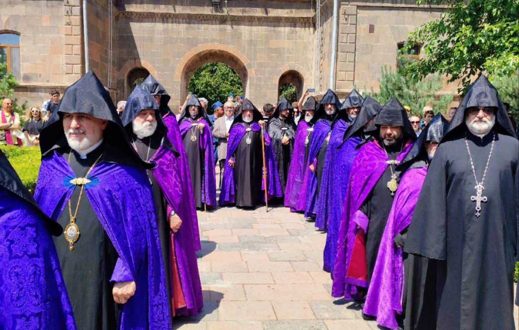Feast of the Universal Church of Holy Etchmiadzin