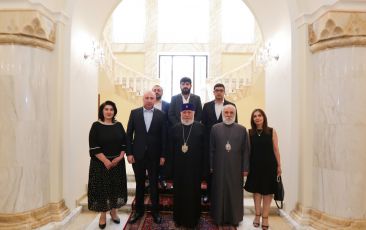 The Catholicos of All Armenians Received the Members of the Initiative Group of the "Mother Armenia" People's Movement