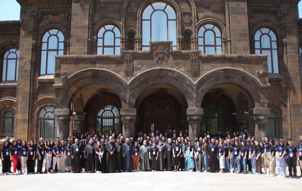 The Catholicos of All Armenians Conveyed his Blessing to the participants of the Pan-Armenian pilgrimage "Holy Etchmiadzin- the Birthplace of our Faith"