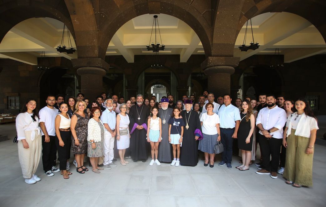 The Catholicos of All Armenians Received Members of the "Maral" song-dance Ensemble of Constantinople