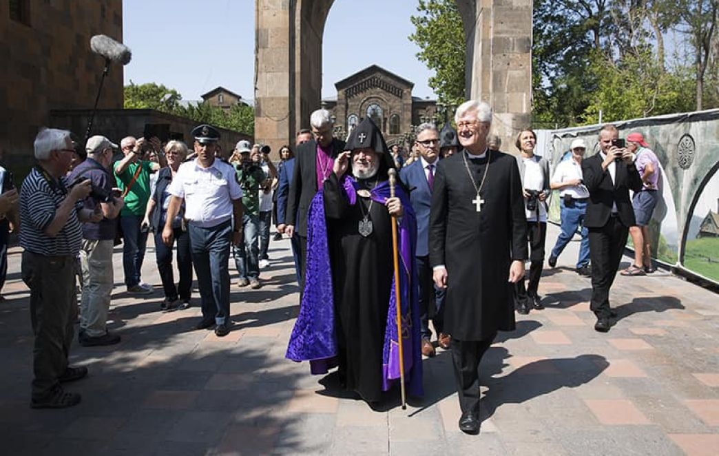 The meeting between His Holiness Karekin II, Supreme Patriarch and Catholicos of All Armenians, and His Excellency Bishop Heinrich Bedford-Strohm