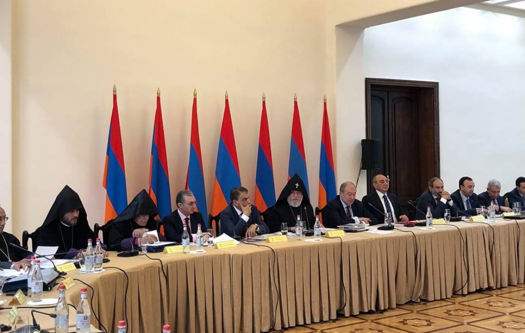 Ամենայն Հայոց Կաթողիկոսը մասնակցեց «Հայաստան» համահայկական հիմնադրամի հոգաբարձուների խորհրդի և տեղական մարմինների 27-րդ համատեղ նիստին