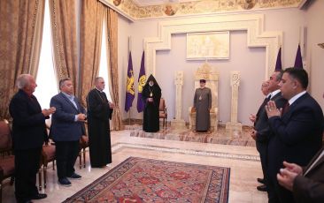 The Catholicos of All Armenians Received Pilgrims of the Armenian Diocese of Iraq