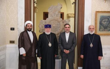 The Catholicos of All Armenians Received the Head of the Cultural Center of the Iranian Embassy