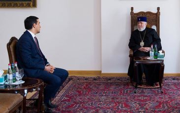 Catholicos of All Armenians Received the Republic of Armenia Human Rights Defender