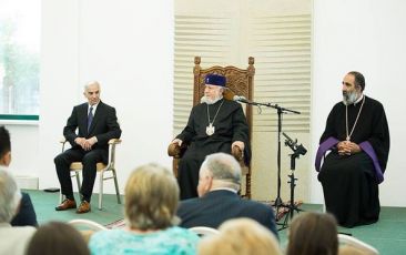 Catholicos of All Armenians Congratulates "Armenian EyeCare Project" on 25th Anniversary