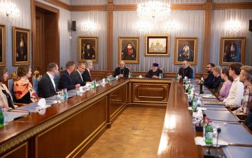 The Catholicos of All Armenians received the delegation of the Halle University