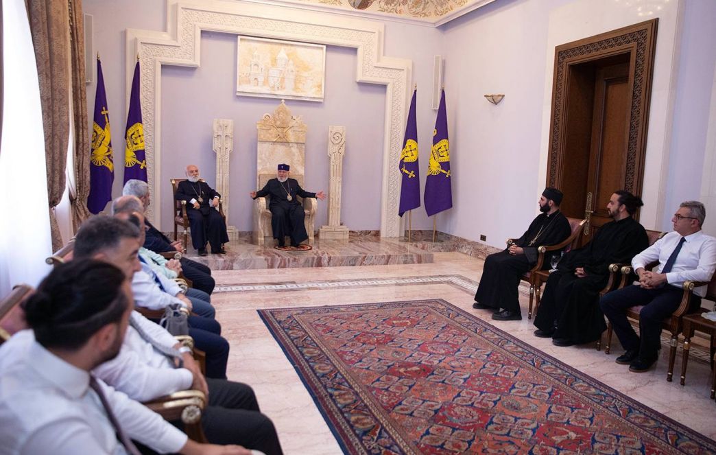 The Catholicos of All Armenians received Pilgrims of the Armenian Patriarchate of Constantinople