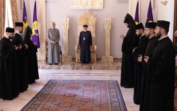 Catholicos of All Armenians Hosted Newly Ordained Priests