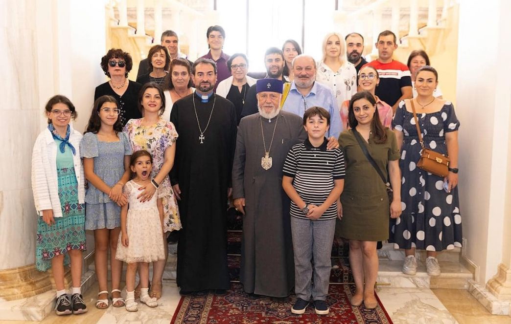 The Catholicos of All Armenians Received Pilgrims from the Eastern Diocese of the Armenian Church of North America