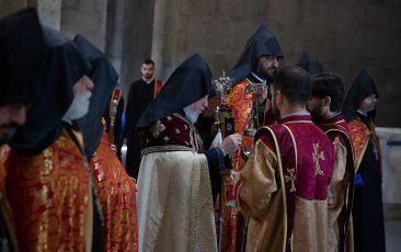 A requiem service was held for the Armenians who died as a result of the natural disaster