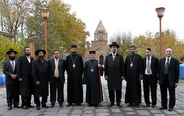 Chief Rabbi of Israel Visits Holy Etchmiadzin