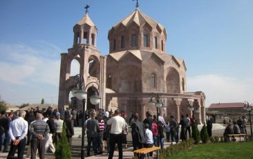 Օծվեց Աղավնատուն գյուղի  նորակառույց  եկեղեցին  