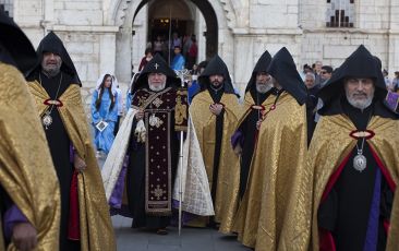 Республиканский молебен в церкви Святого Всеспасителя Шуши