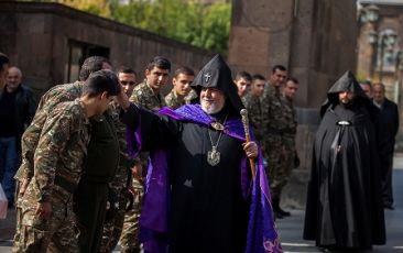 В Первопрестольном Святом Эчмиадзине состоялось рукоположение во священники