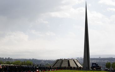 В предводительстве Католикоса Всех Армян прошли церемонии прославления мучеников Геноцида армян