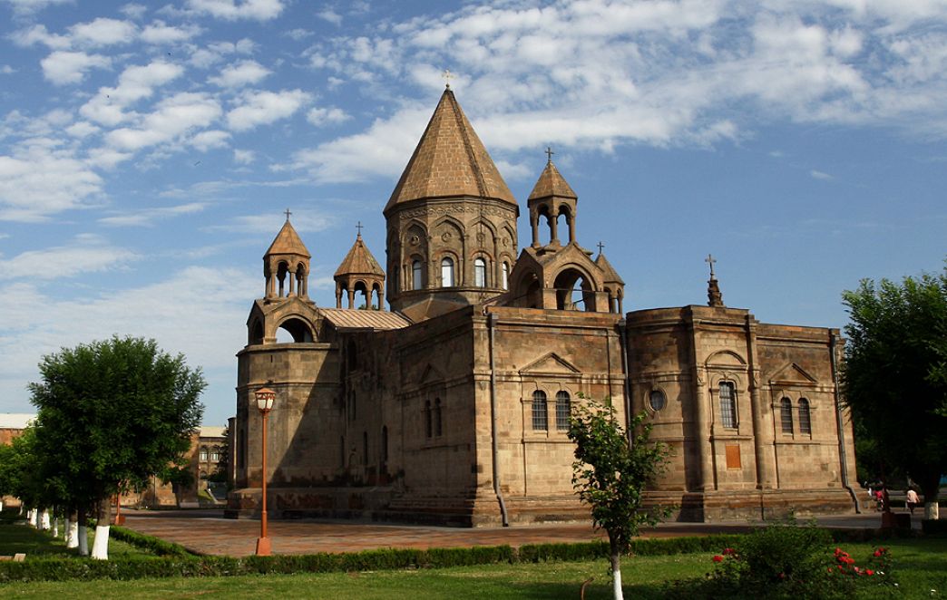 Celebrations for the Feast of Holy Etchmiadzin