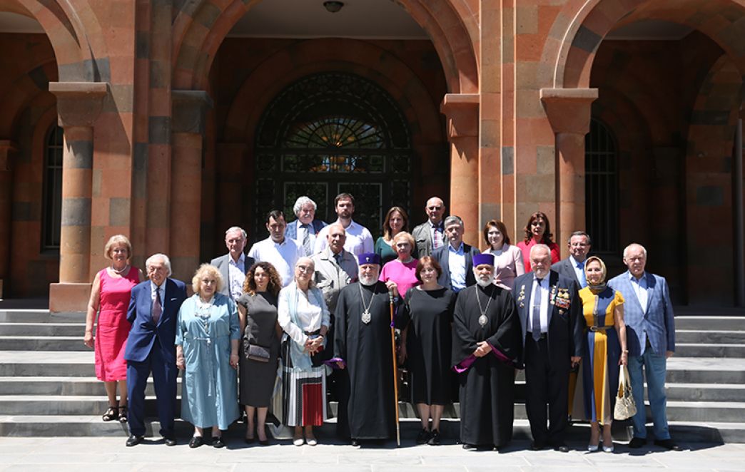 Catholicos of All Armenians Received Representatives Victory Commander's Remembrance Foundation