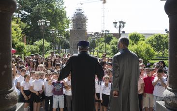 Catholicos of All Armenians Met Schoolchildren of the Sunday School of the Diocese of Armavir