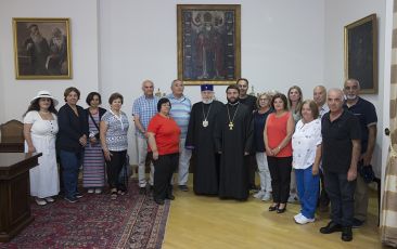Catholicos of All Armenians Received Pilgrims from Australia