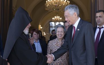 His Holiness Karekin II Received Prime Minister of Singapore