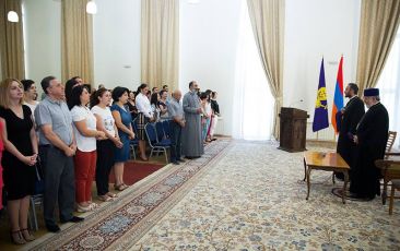 Staff of Mother See Extends their Best Wishes to the Catholicos of All Armenians