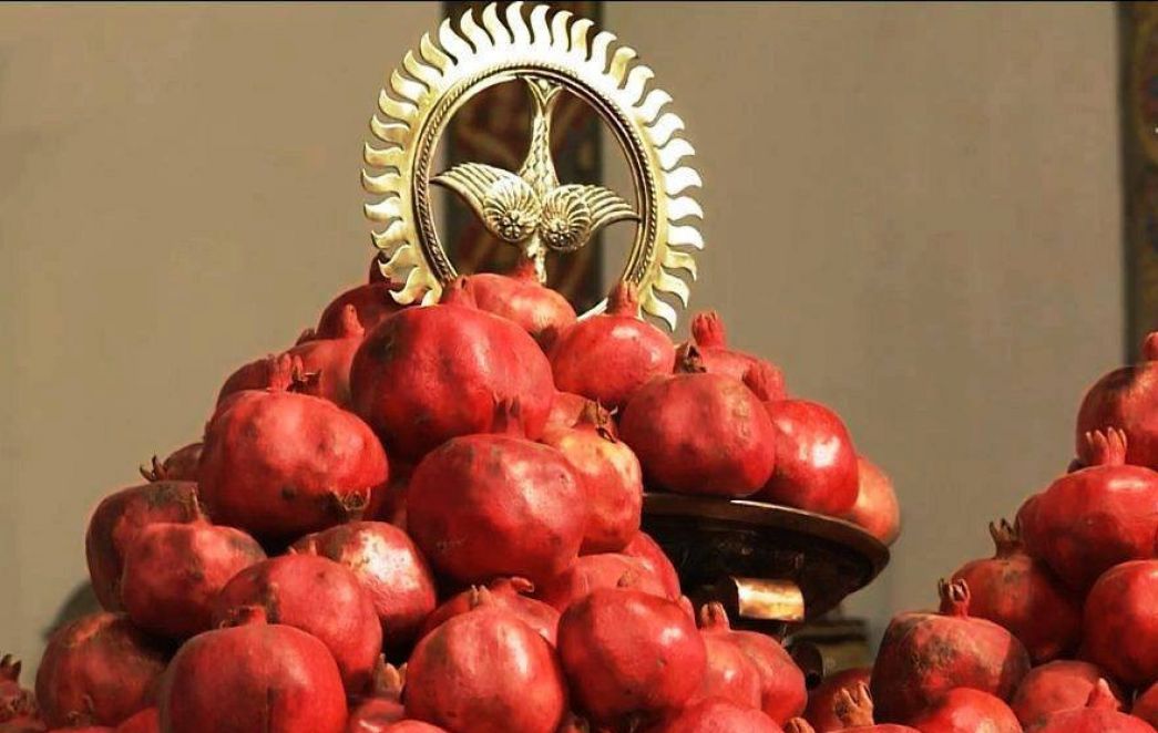 Prayer of Thanks and Pomegranate Blessing for the New Year