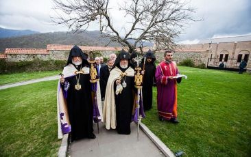 Catholicos of All Armenians and Catholicos of the Great House of Cilicia Welcomed at the Gandzasar Monastery in Nagorno Karabakh