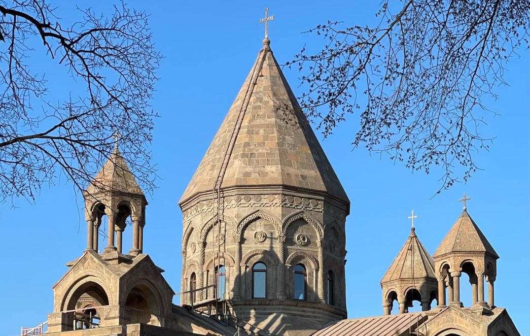 The Mother See of Holy Etchmiadzin Receives Donations in Support of Artsakh