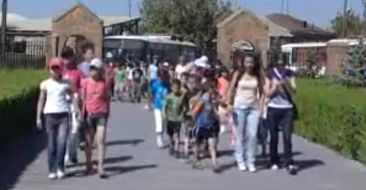 2010 Youth Pilgrimage to Oshagan