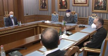 The French Doctors Met With the Catholicos of All Armenians