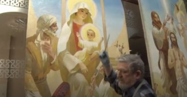 The icons of the Armenian Church in Moscow are being cleaned by specialists