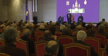 Catholicos of All Armenians Meets with Staff of the Mother See