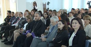 Catholicos of All Armenians Attends the  Meeting of the WCC Round Table Charitable Foundation