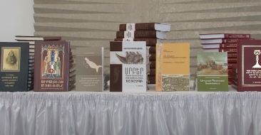 Presentation of seven books in the "Vache and Tamar Manukyan" Library of the Mother See